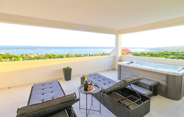 Apartmant Shine Luxury Maslenica Exterior photo