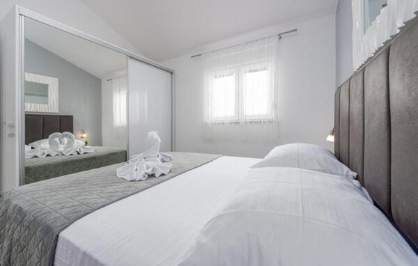 Apartmant Shine Luxury Maslenica Exterior photo