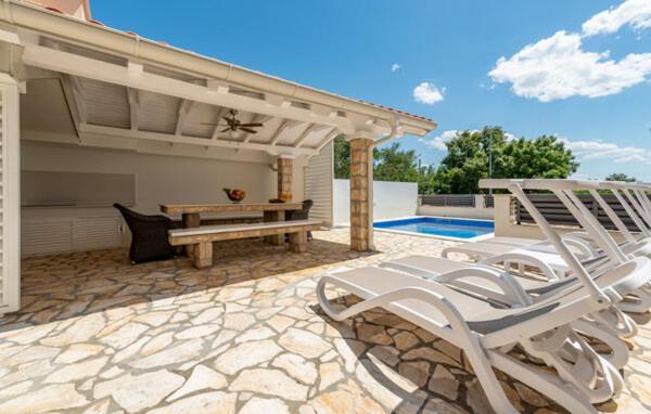 Apartmant Shine Luxury Maslenica Exterior photo
