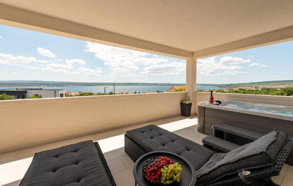 Apartmant Shine Luxury Maslenica Exterior photo